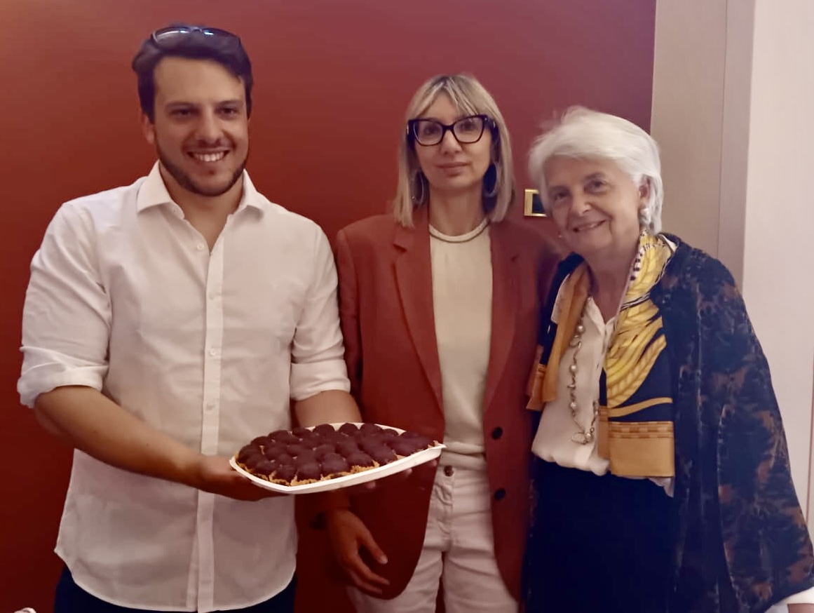 Ricette e usi di tavola in Italia fra Medioevo e Rinascimento: convegno di successo a Perugia (foto) 28 Ricette e usi di tavola in Italia fra Medioevo e Rinascimento: convegno di successo a Perugia (foto) 27