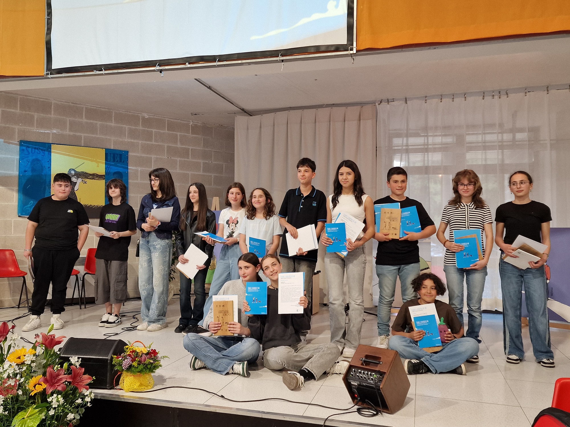 “Fuori e dentro di me”, cento studenti protagonisti del concorso letterario tra emozioni e creatività 8 “Fuori e dentro di me”, cento studenti protagonisti del concorso letterario tra emozioni e creatività 7