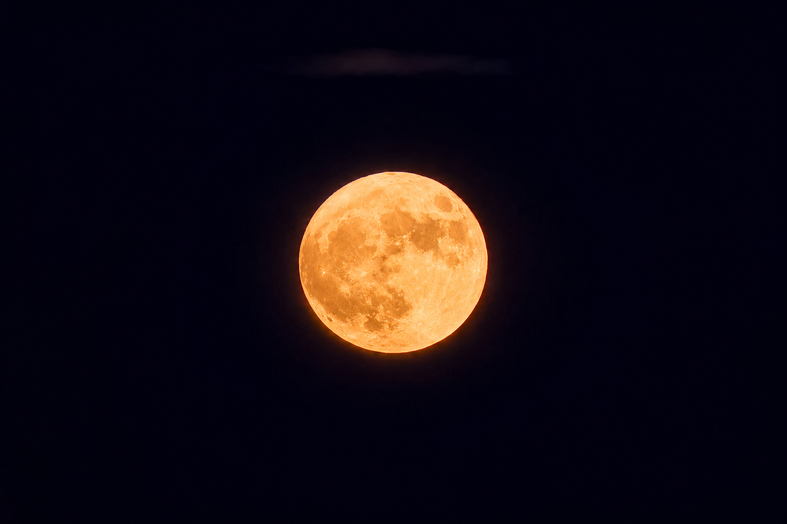 La Luna delle Fragole illumina ancora la notte: stasera il bis dello spettacolo (foto) 8 La Luna delle Fragole illumina ancora la notte: stasera il bis dello spettacolo (foto) 7