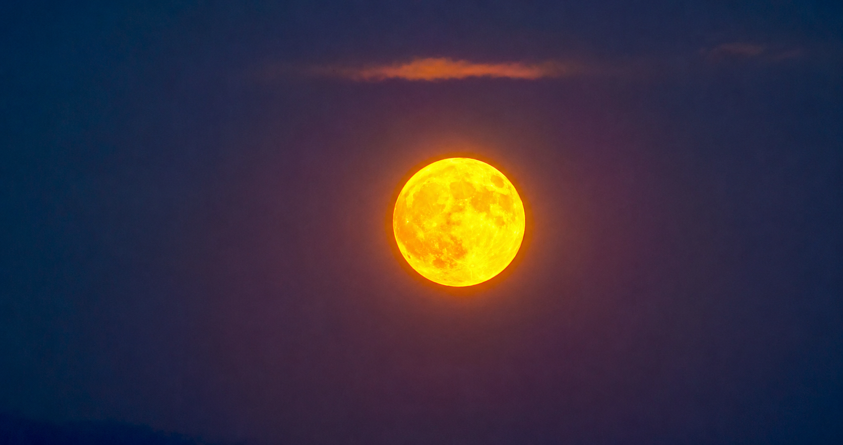La Luna delle Fragole illumina ancora la notte: stasera il bis dello spettacolo (foto) 4 La Luna delle Fragole illumina ancora la notte: stasera il bis dello spettacolo (foto) 3