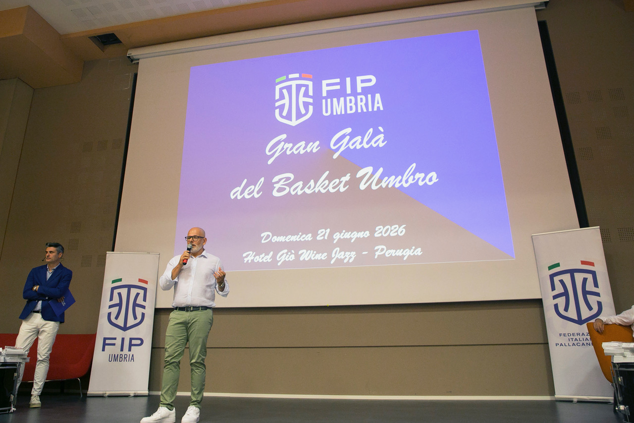 Gran Galà del basket Umbro, terza edizione da record all'Hotel Giò (foto) 12 Gran Galà del basket Umbro, terza edizione da record all'Hotel Giò (foto) 11