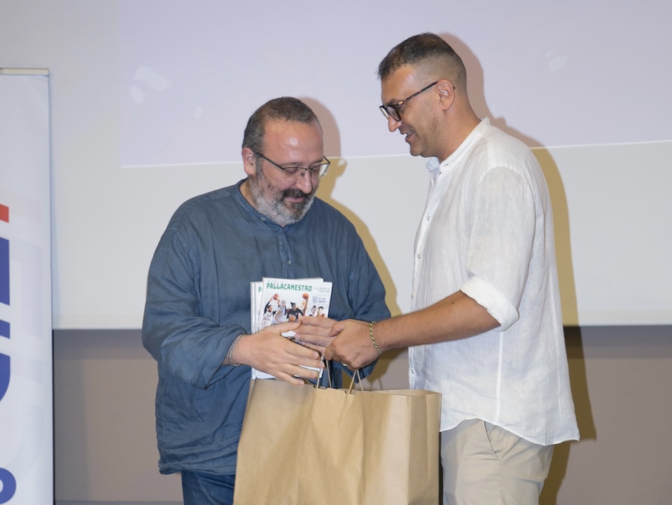 Gran Galà del basket Umbro, terza edizione da record all'Hotel Giò (foto) 26 Gran Galà del basket Umbro, terza edizione da record all'Hotel Giò (foto) 25