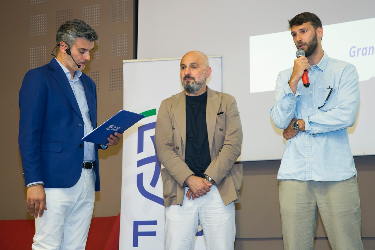 Gran Galà del basket Umbro, terza edizione da record all'Hotel Giò (foto) 46 Gran Galà del basket Umbro, terza edizione da record all'Hotel Giò (foto) 45