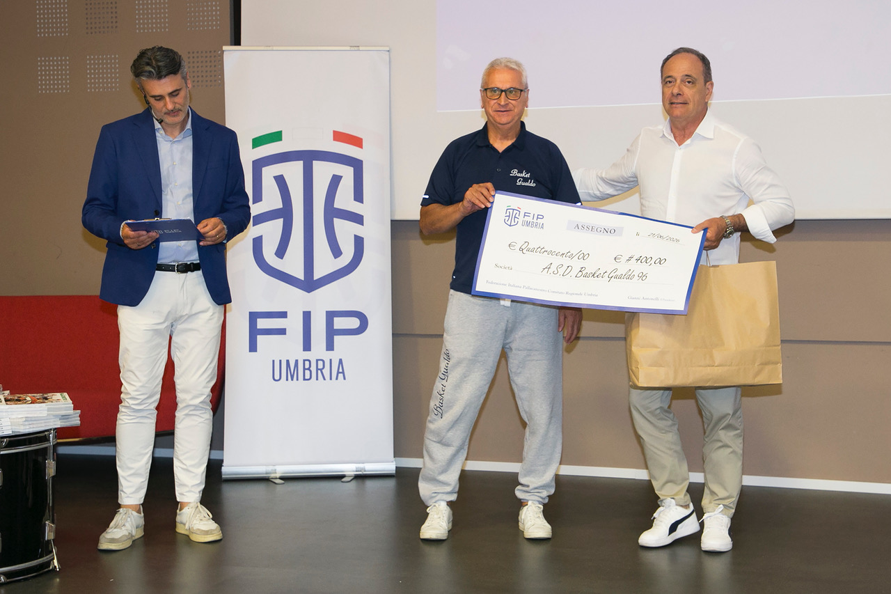 Gran Galà del basket Umbro, terza edizione da record all'Hotel Giò (foto) 62 Gran Galà del basket Umbro, terza edizione da record all'Hotel Giò (foto) 61