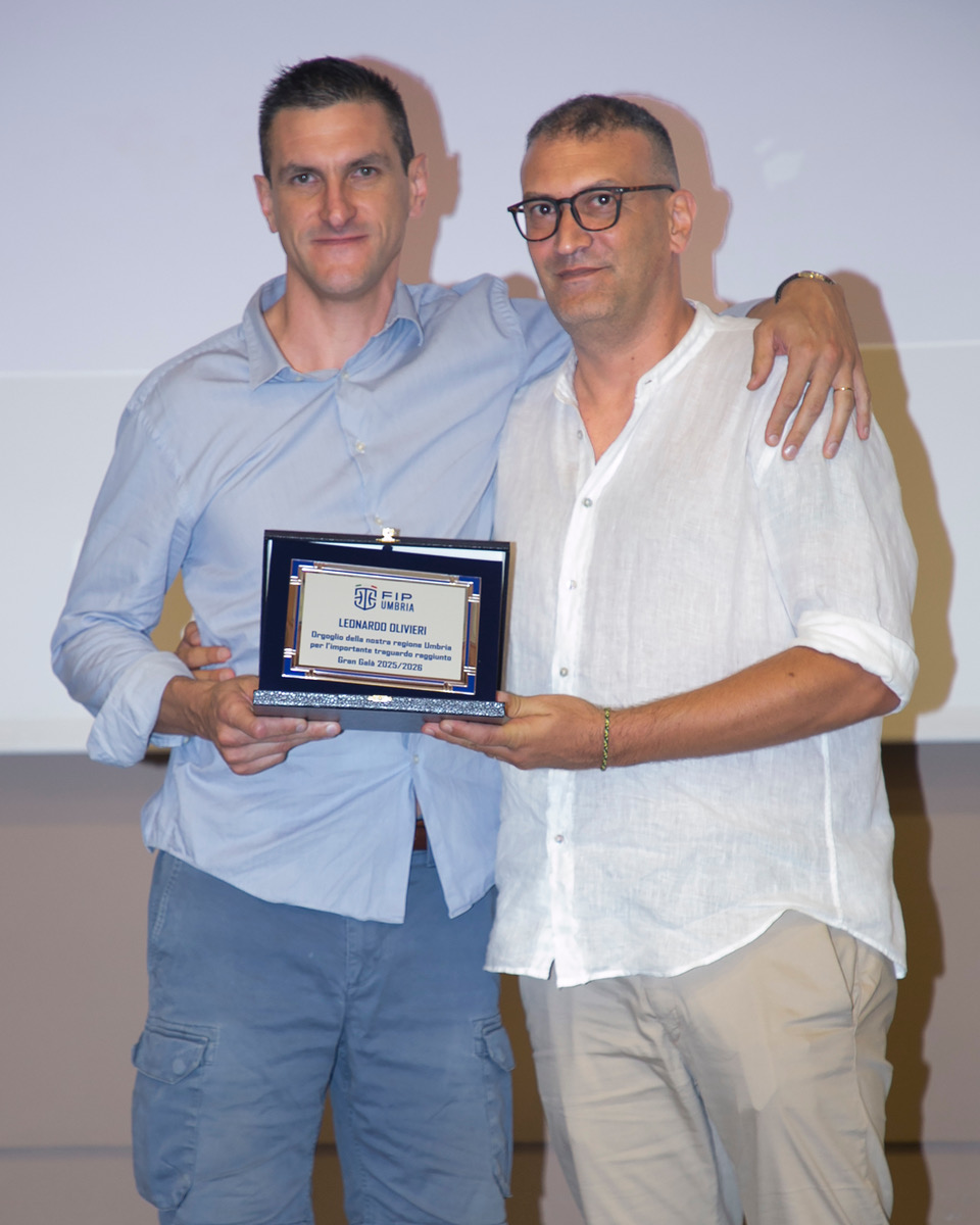 Gran Galà del basket Umbro, terza edizione da record all'Hotel Giò (foto) 74 Gran Galà del basket Umbro, terza edizione da record all'Hotel Giò (foto) 73