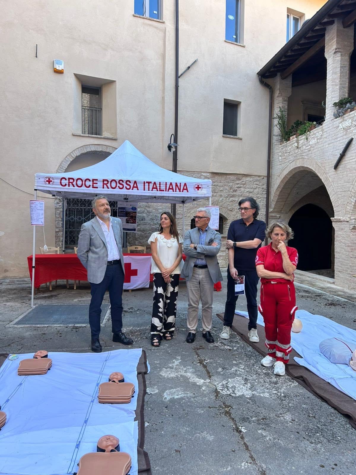La cooperazione al servizio della comunità: a Spello una giornata dedicata alla prevenzione e alla solidarietà (foto) 9