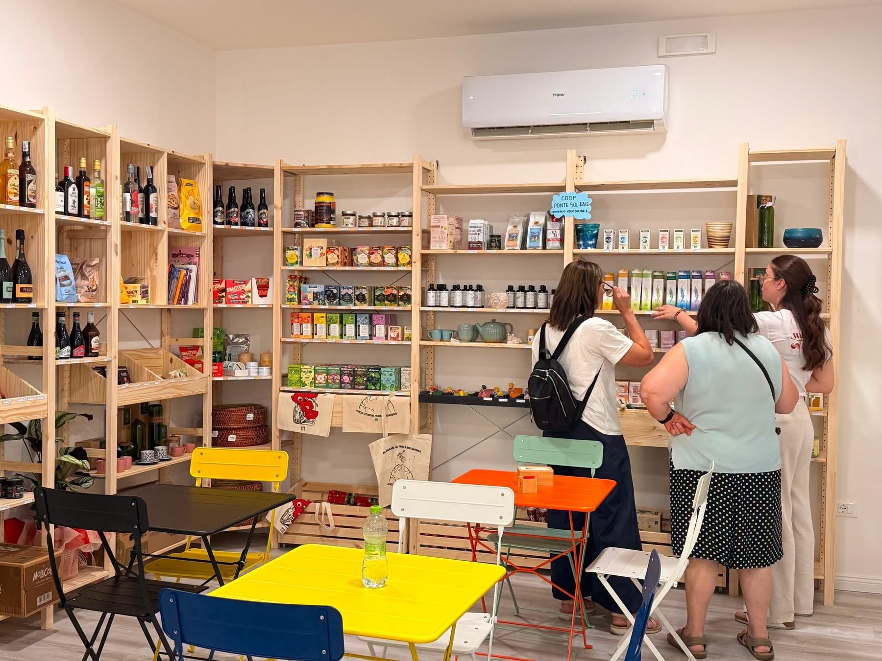 Bastia Umbra, inaugurata "Wonka – Officina Solidale": un bar che diventa laboratorio di inclusione (foto) 25