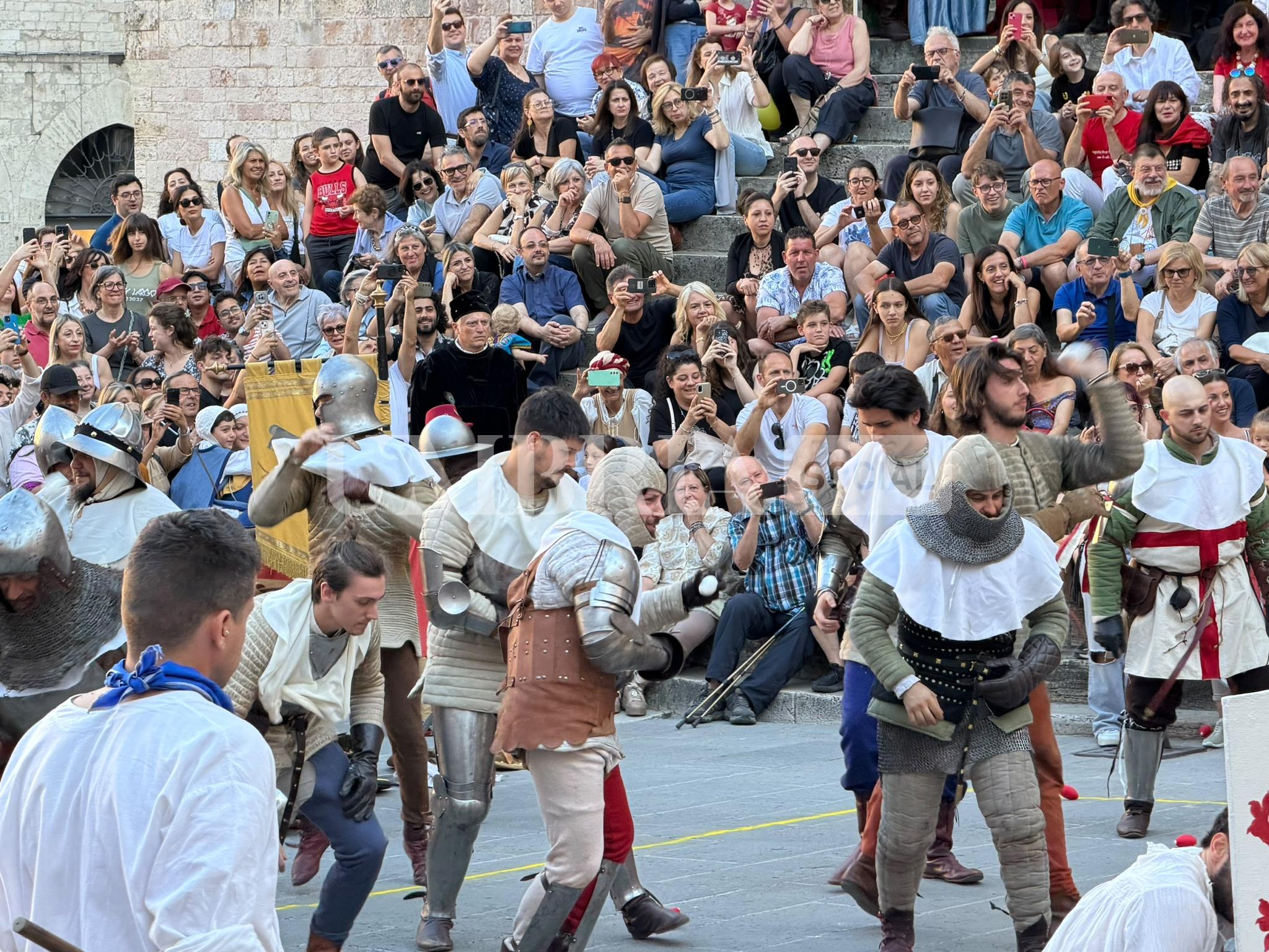 Perugia1416 cala il sipario, ma regina del finale è la Sassaiola (foto) 22 Perugia1416 cala il sipario, ma regina del finale è la Sassaiola (foto) 21