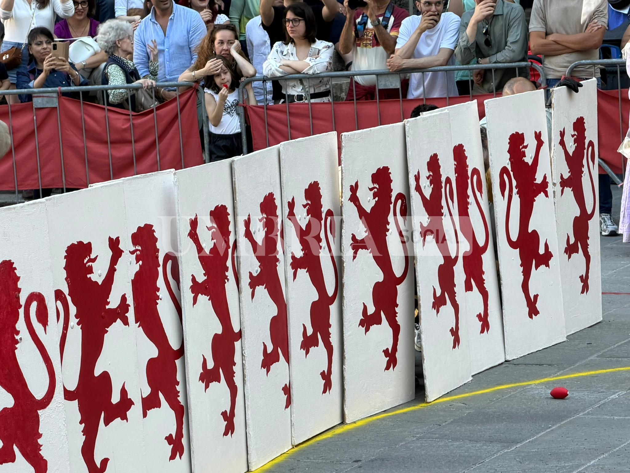 Perugia1416 cala il sipario, ma regina del finale è la Sassaiola (foto) 26 Perugia1416 cala il sipario, ma regina del finale è la Sassaiola (foto) 25