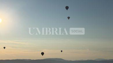 Nei cieli di Castiglione del lago grande spettacolo con le mongolfiere dell’Umbria Balloon Festival (foto) 27