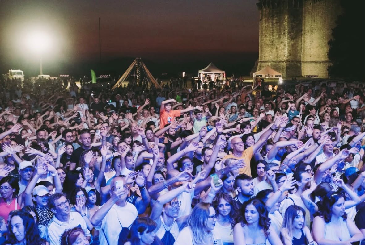 Assisi Summer Festival conquista la Rocca: il 2026 è l’anno della consacrazione 14 Assisi Summer Festival conquista la Rocca: il 2026 è l’anno della consacrazione 13