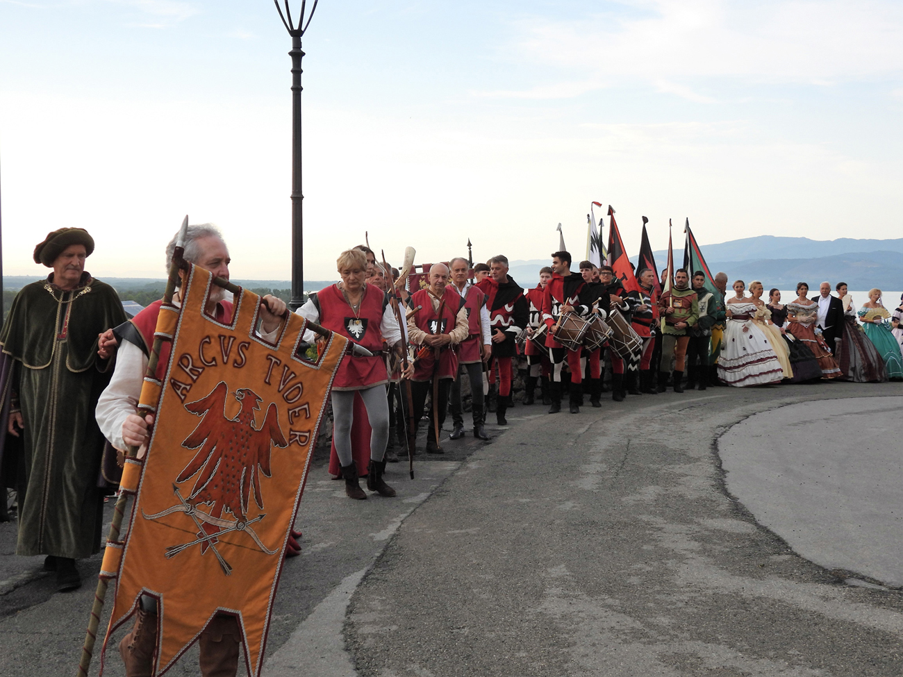 Castiglione del Lago, la Festa di San Domenico tra le migliori d'Italia: al via l'edizione 2026 20 Castiglione del Lago, la Festa di San Domenico tra le migliori d'Italia: al via l'edizione 2026 19