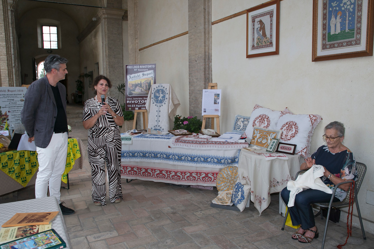 Antichi Sapori 2026 si presenta: Rivotorto celebra le eccellenze umbre tra tradizione, cultura e solidarietà (foto) 18 Antichi Sapori 2026 si presenta: Rivotorto celebra le eccellenze umbre tra tradizione, cultura e solidarietà (foto) 17