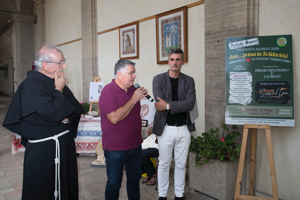 Antichi Sapori 2026 si presenta: Rivotorto celebra le eccellenze umbre tra tradizione, cultura e solidarietà (foto) 22 Antichi Sapori 2026 si presenta: Rivotorto celebra le eccellenze umbre tra tradizione, cultura e solidarietà (foto) 21