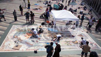 Assisi, la piazza di San Francesco si trasforma in un museo a cielo aperto: applausi per i Madonnari di tutto il mondo (foto) 23