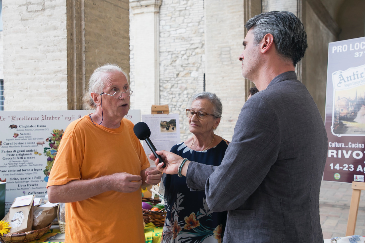 Antichi Sapori 2026 si presenta: Rivotorto celebra le eccellenze umbre tra tradizione, cultura e solidarietà (foto) 24 Antichi Sapori 2026 si presenta: Rivotorto celebra le eccellenze umbre tra tradizione, cultura e solidarietà (foto) 23