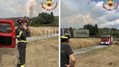 Vasto incendio boschivo a San Savino di Magione: evacuato un agriturismo, in azione elicotteri e squadre antincendio 17