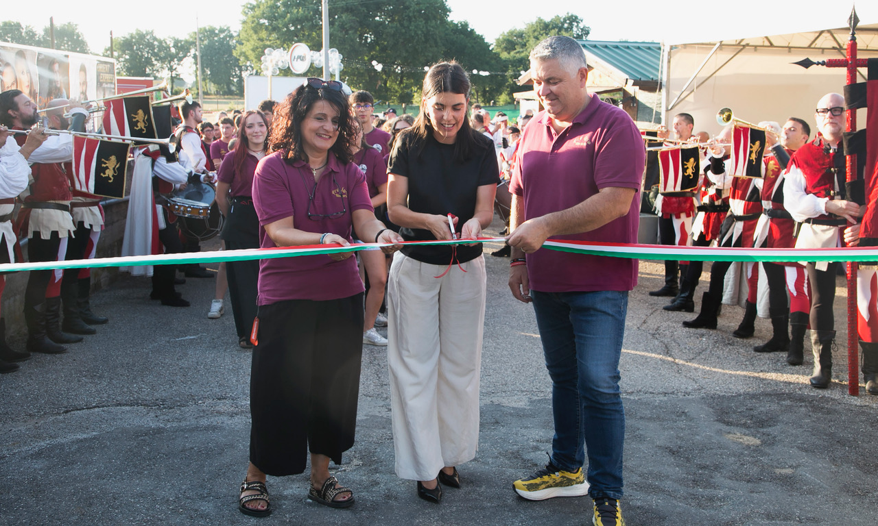 Antichi Sapori, a Rivotorto trionfa l’eccellenza gastronomica in pieno Ottocentenario Francescano (foto) 34 Antichi Sapori, a Rivotorto trionfa l’eccellenza gastronomica in pieno Ottocentenario Francescano (foto) 33