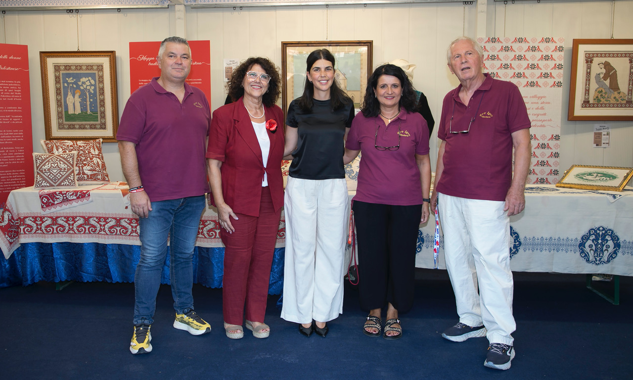 Antichi Sapori, a Rivotorto trionfa l’eccellenza gastronomica in pieno Ottocentenario Francescano (foto) 52 Antichi Sapori, a Rivotorto trionfa l’eccellenza gastronomica in pieno Ottocentenario Francescano (foto) 51