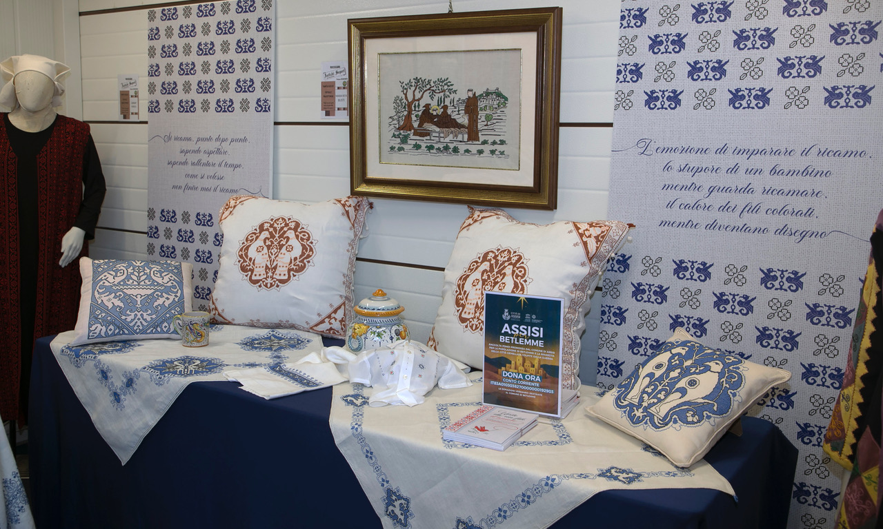 Antichi Sapori, a Rivotorto trionfa l’eccellenza gastronomica in pieno Ottocentenario Francescano (foto) 58 Antichi Sapori, a Rivotorto trionfa l’eccellenza gastronomica in pieno Ottocentenario Francescano (foto) 57