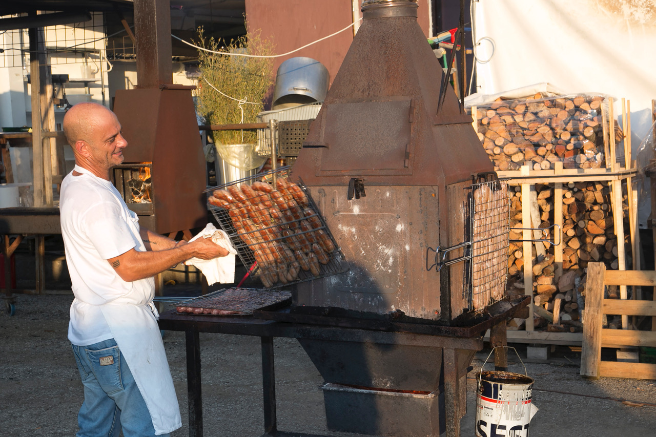 Antichi Sapori, a Rivotorto trionfa l’eccellenza gastronomica in pieno Ottocentenario Francescano (foto) 68 Antichi Sapori, a Rivotorto trionfa l’eccellenza gastronomica in pieno Ottocentenario Francescano (foto) 67