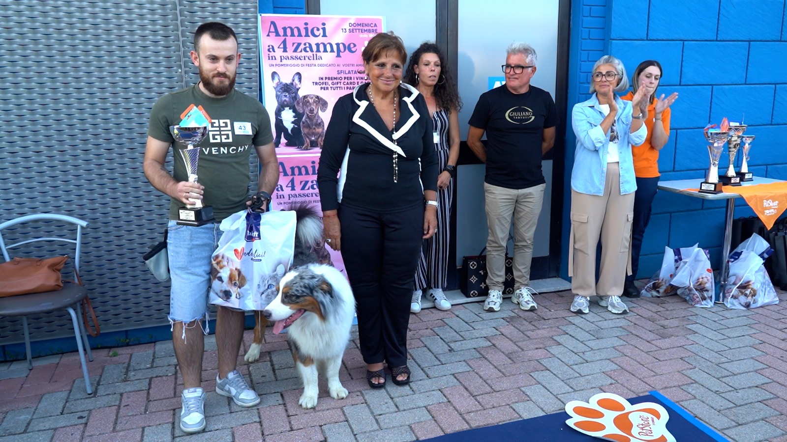 Citt&agrave; di Castello, in passerella i cani per promuovere adozioni e solidariet&agrave; 9