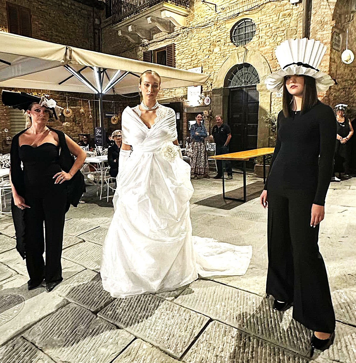 Panicale fa il pieno con la 14ª edizione di “Fili in Trama” 6 Panicale fa il pieno con la 14ª edizione di “Fili in Trama” 5