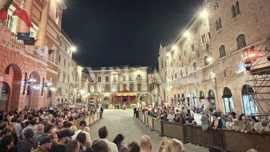 Foligno, il Corteo conquista la città: oggi la Giostra della Rivincita al Campo de li Giochi (foto) 7 Foligno, il Corteo conquista la città: oggi la Giostra della Rivincita al Campo de li Giochi (foto) 6