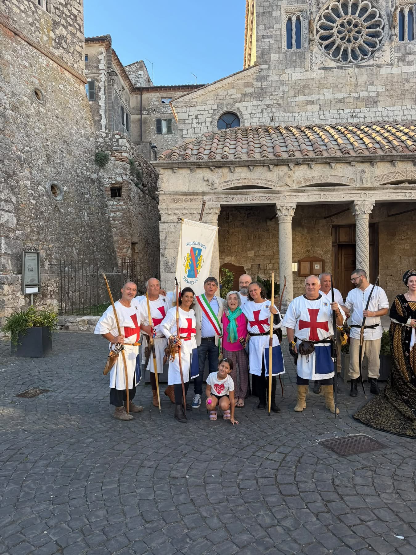 Bevagna si aggiudica il “Dardo di Borghi più belli d’Italia” 2026 (foto) 13