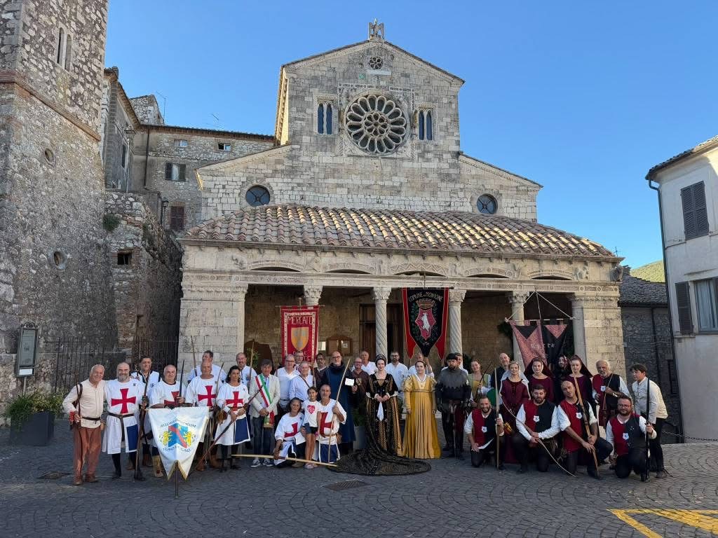 Bevagna si aggiudica il “Dardo di Borghi più belli d’Italia” 2026 (foto) 25