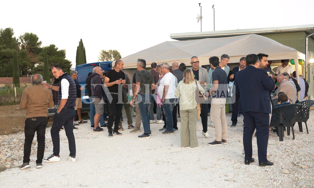 A Bettona il mirtillo cresce sotto il fotovoltaico: alla Tenuta Servettini agricoltura ed energia insieme (foto+video) 81 A Bettona il mirtillo cresce sotto il fotovoltaico: alla Tenuta Servettini agricoltura ed energia insieme (foto+video) 80