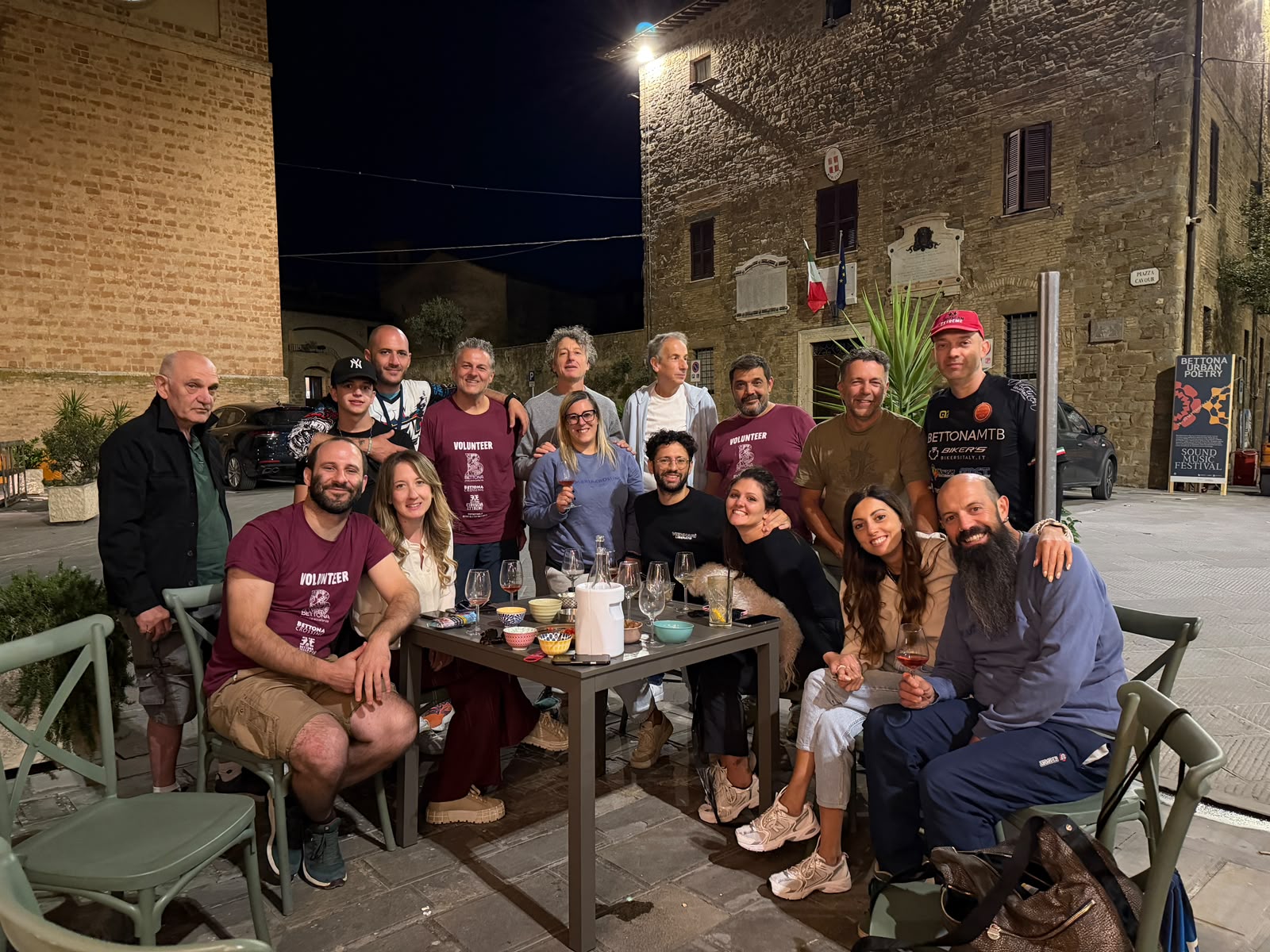 L’energia di Umbria Crossing conquista Bettona: sport, solidarietà e un grande abbraccio per la Pediatria di Perugia (foto) 28 L’energia di Umbria Crossing conquista Bettona: sport, solidarietà e un grande abbraccio per la Pediatria di Perugia (foto) 27