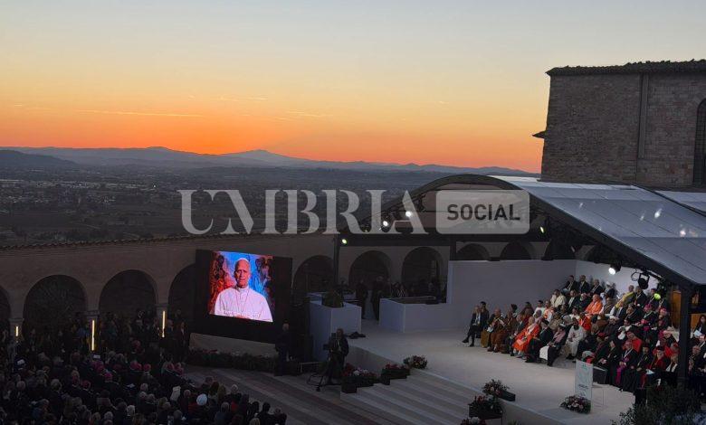 Lo Spirito di Assisi compie 40 anni: le religioni unite per una pace disarmata e disarmante 2 Lo Spirito di Assisi compie 40 anni: le religioni unite per una pace disarmata e disarmante 1