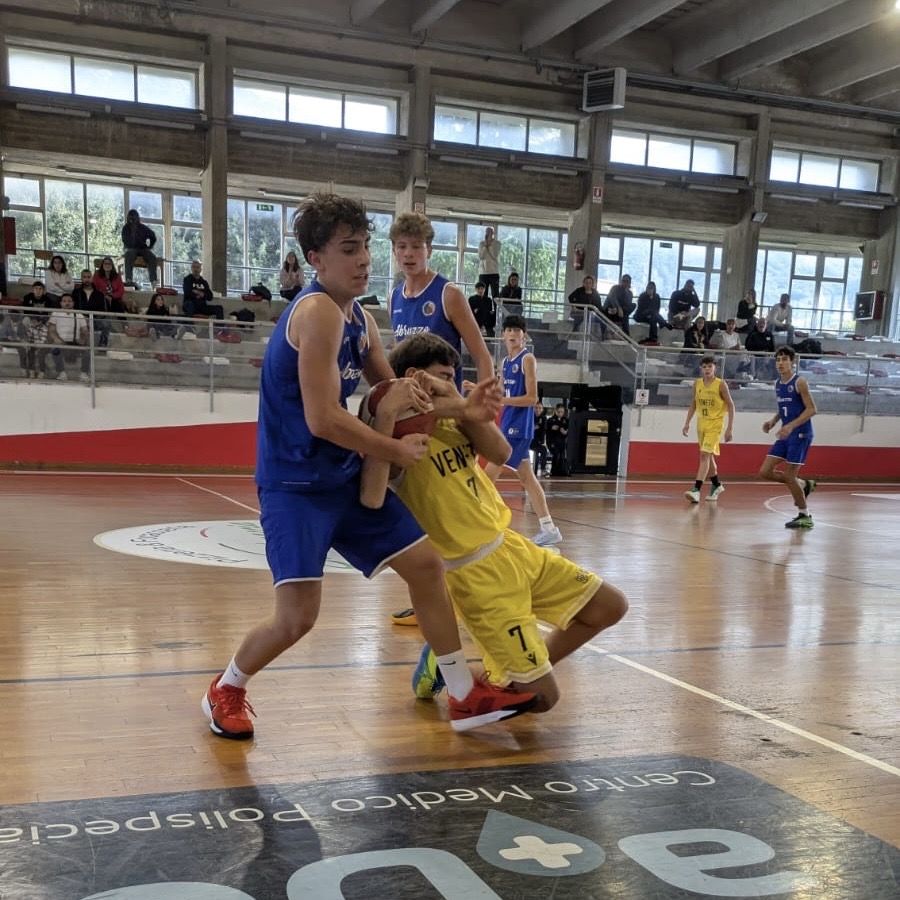 Memorial Luca Palmerini, il basket unisce sport, memoria e futuro: a Gubbio e Gualdo Tadino protagonisti i giovani e i valori della pallacanestro (foto) 34 Memorial Luca Palmerini, il basket unisce sport, memoria e futuro: a Gubbio e Gualdo Tadino protagonisti i giovani e i valori della pallacanestro (foto) 33