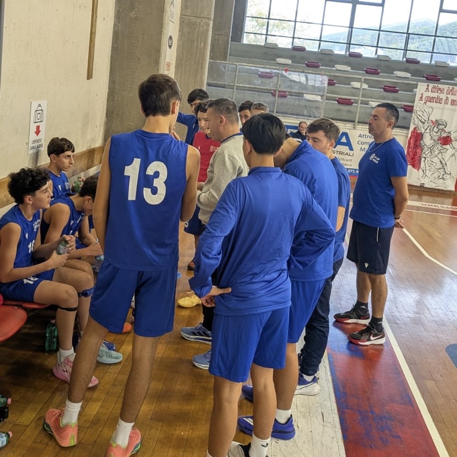 Memorial Luca Palmerini, il basket unisce sport, memoria e futuro: a Gubbio e Gualdo Tadino protagonisti i giovani e i valori della pallacanestro (foto) 32 Memorial Luca Palmerini, il basket unisce sport, memoria e futuro: a Gubbio e Gualdo Tadino protagonisti i giovani e i valori della pallacanestro (foto) 31
