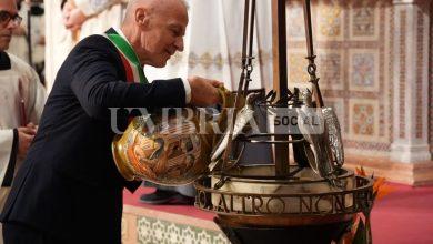 Assisi, la Lampada di San Francesco accesa a nome di tutti i Comuni d’Italia (foto) 8 Assisi, la Lampada di San Francesco accesa a nome di tutti i Comuni d’Italia (foto) 7