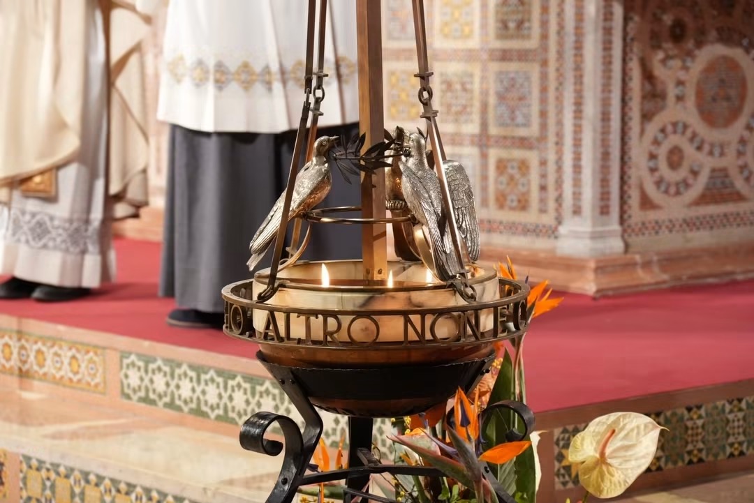 Assisi, la Lampada di San Francesco accesa a nome di tutti i Comuni d’Italia (foto) 54 Assisi, la Lampada di San Francesco accesa a nome di tutti i Comuni d’Italia (foto) 53
