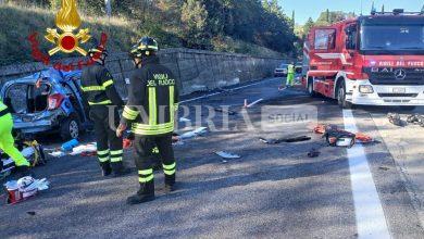 Passignano, scontro frontale tra un’auto e un camion: due giovani in condizioni gravissime 43 Passignano, scontro frontale tra un’auto e un camion: due giovani in condizioni gravissime 42
