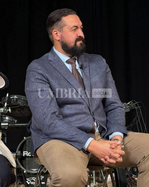 Il Teatro Excelsior di Bettona scommette sul territorio: arrivano SantaBot ed Excelsior Mon Amour (intervista video) 22 Il Teatro Excelsior di Bettona scommette sul territorio: arrivano SantaBot ed Excelsior Mon Amour (intervista video) 21