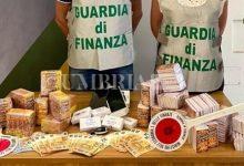 Un pacco sospetto svela un traffico di droga: maxi sequestro della Guardia di Finanza 26 Un pacco sospetto svela un traffico di droga: maxi sequestro della Guardia di Finanza 25